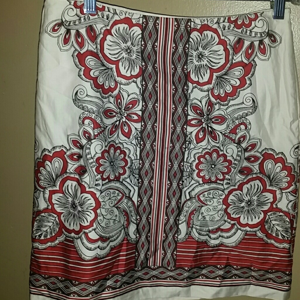 The Loft Floral miniskirt